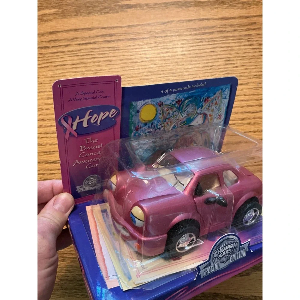 Chevron Cars Special Edition Hope Breast Cancer Awareness Pink Car 2001 NIB